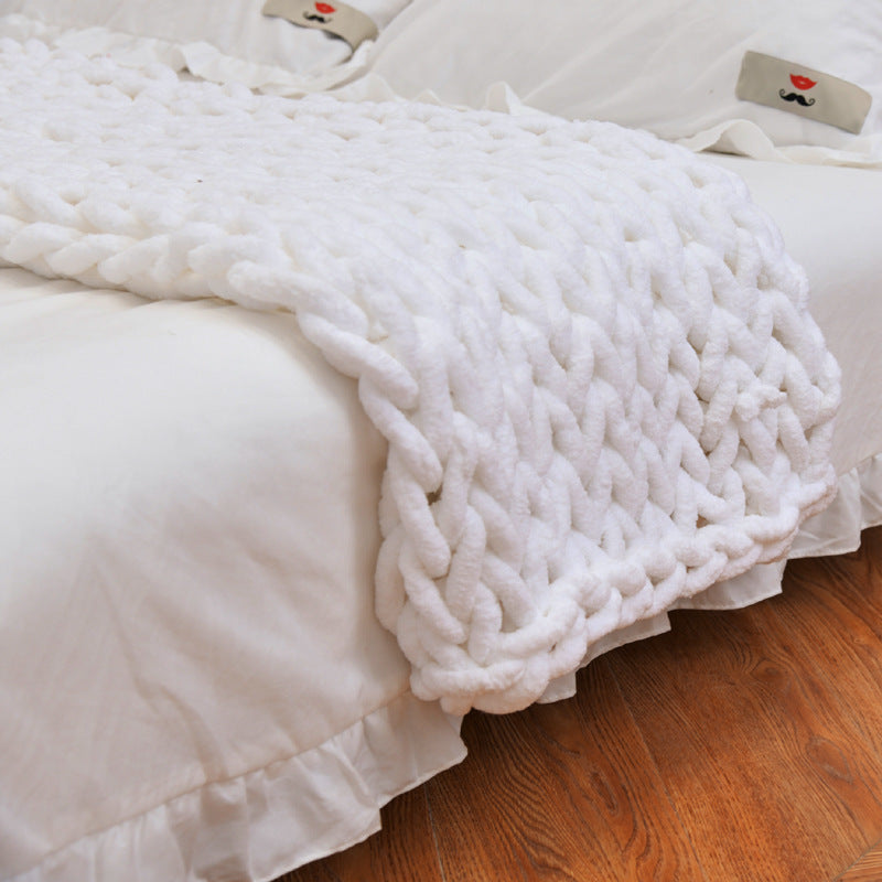 Handwoven Coarse Woolen Thread Blanket